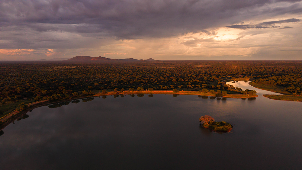 Sundowner 3
